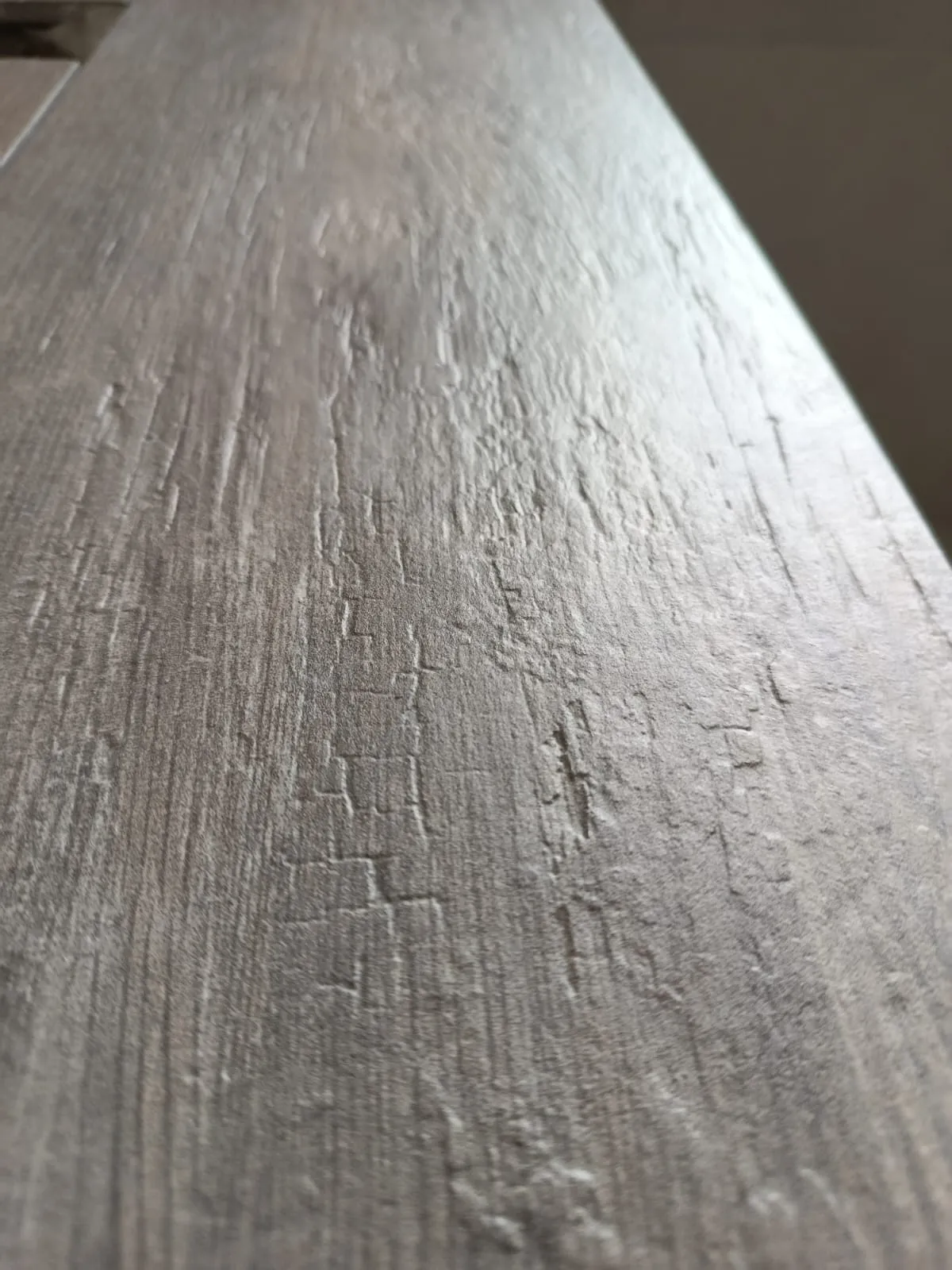 Gres legno venature profonde
